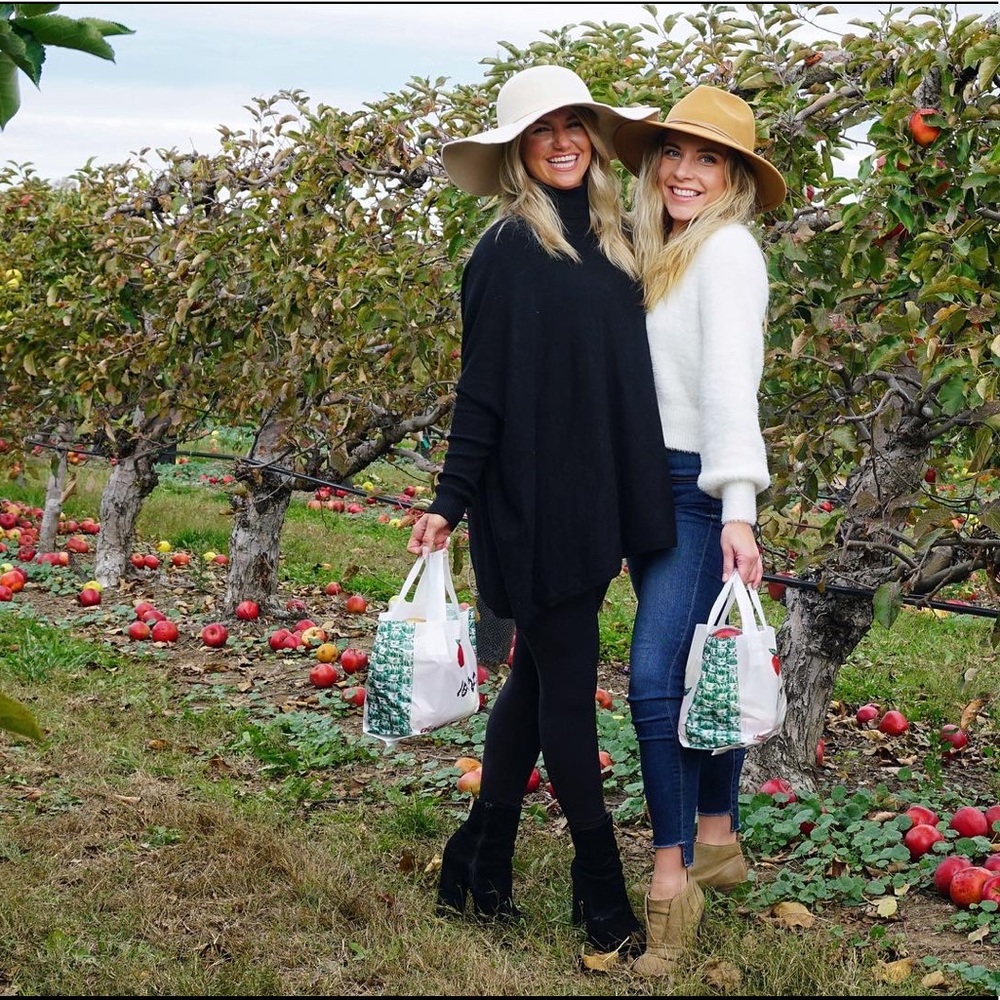 Meet your Posher, Amber